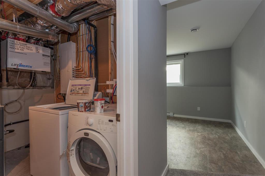 49 PARKHILL Crescent