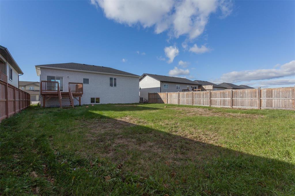 49 PARKHILL Crescent