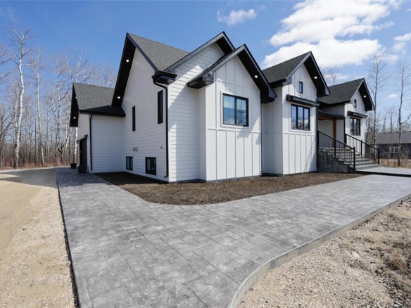 19 Lillys Cove