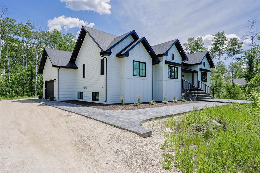 19 Lillys Cove