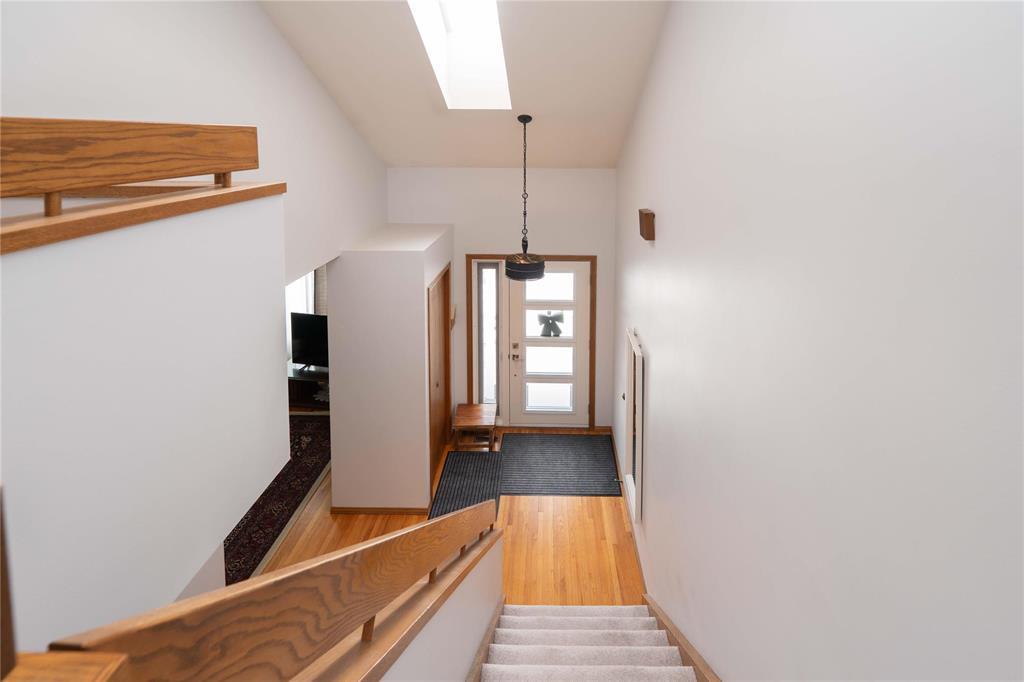 23 Apex Street