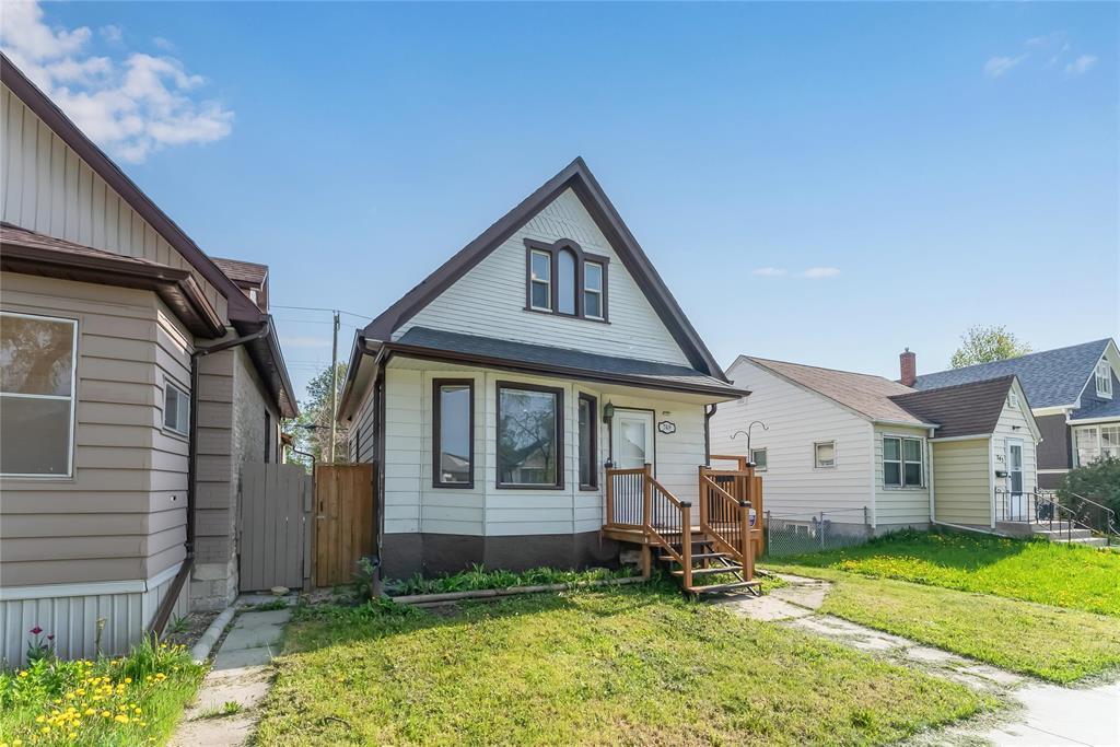 749 Boyd Avenue