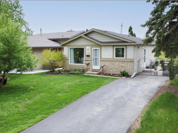 23 Nolin Avenue