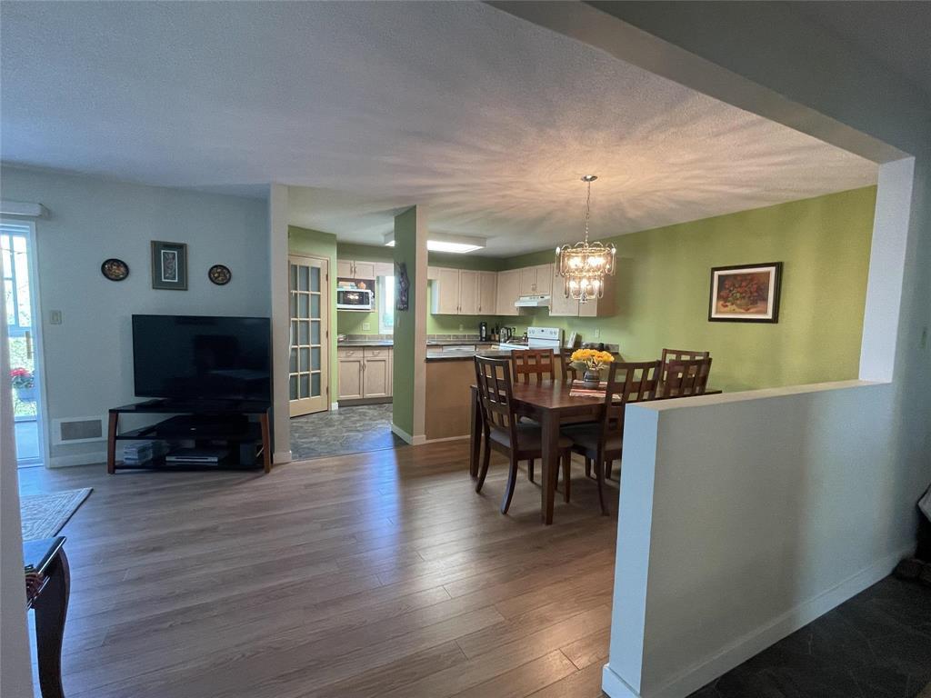 210 60 Dunkirk Drive