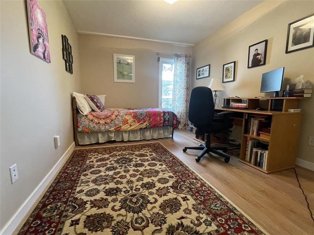 210 60 Dunkirk Drive