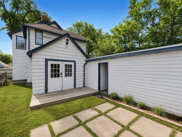 306 Aberdeen Avenue