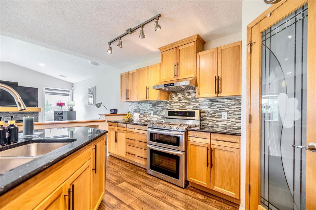 11 250 Amber Trail