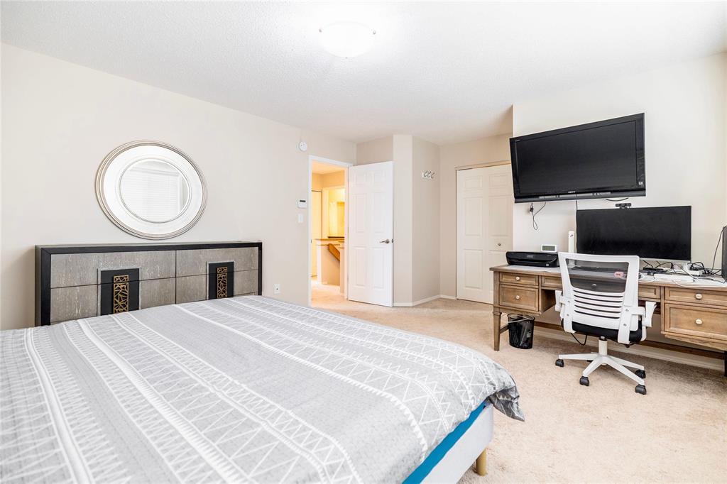 11 250 Amber Trail
