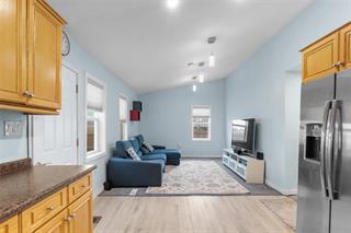 439 Desalaberry Avenue