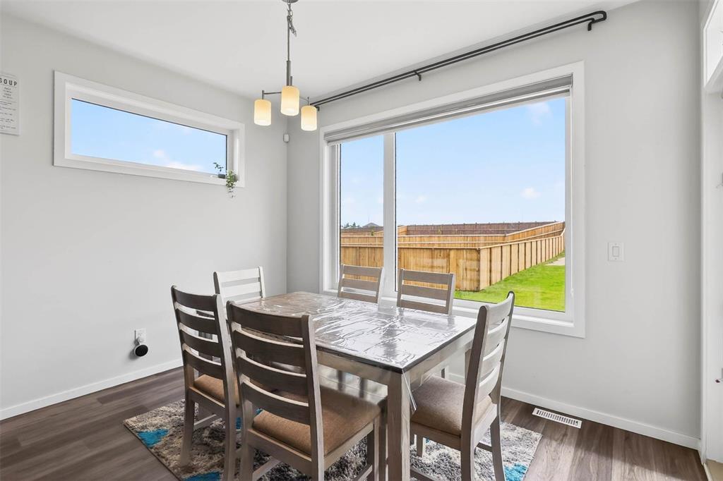 117 Douglas Henning Bay