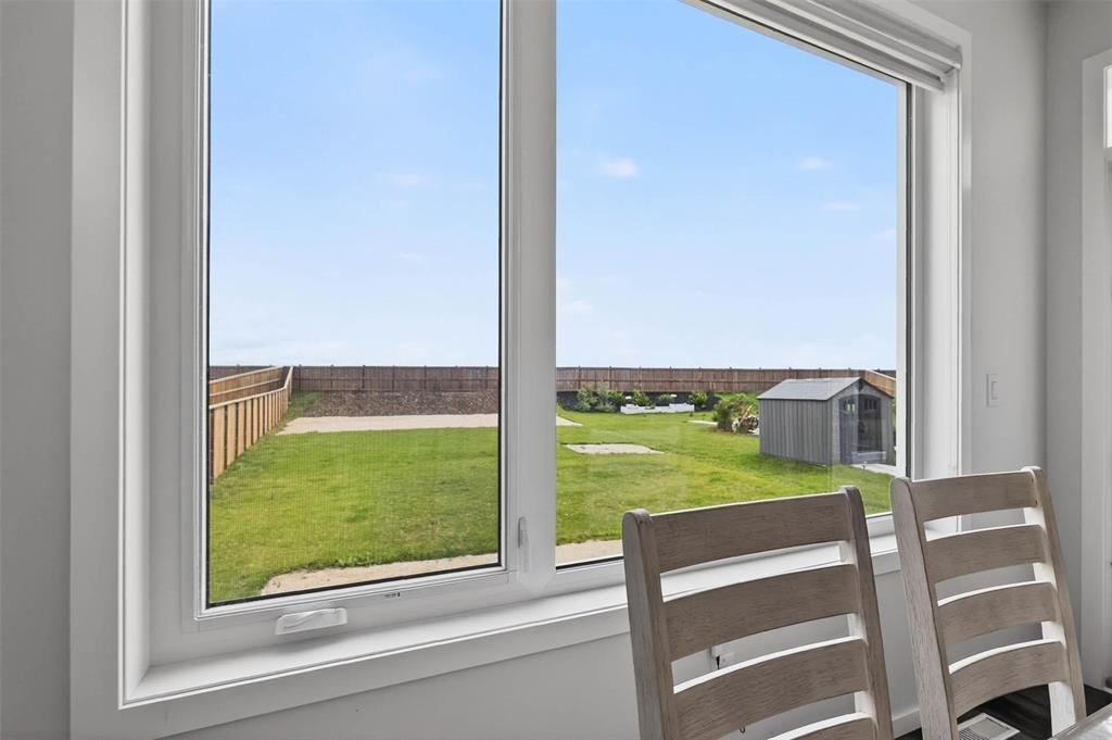 117 Douglas Henning Bay