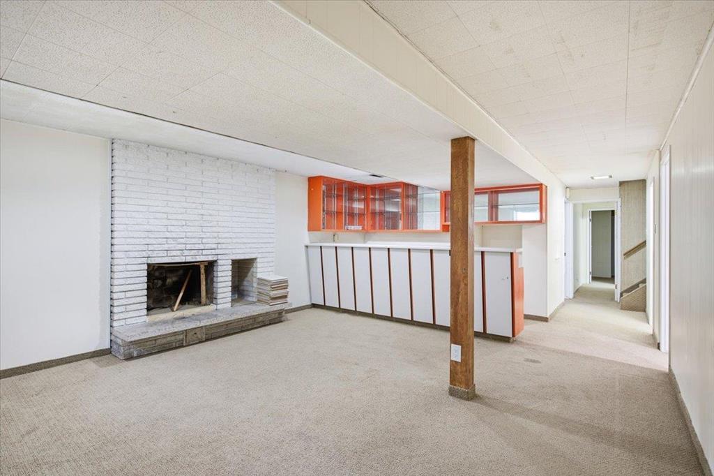 118 Thatcher Drive