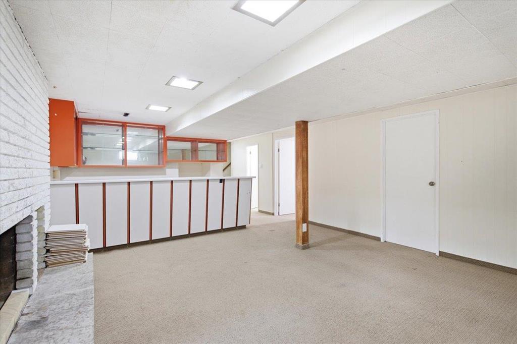 118 Thatcher Drive
