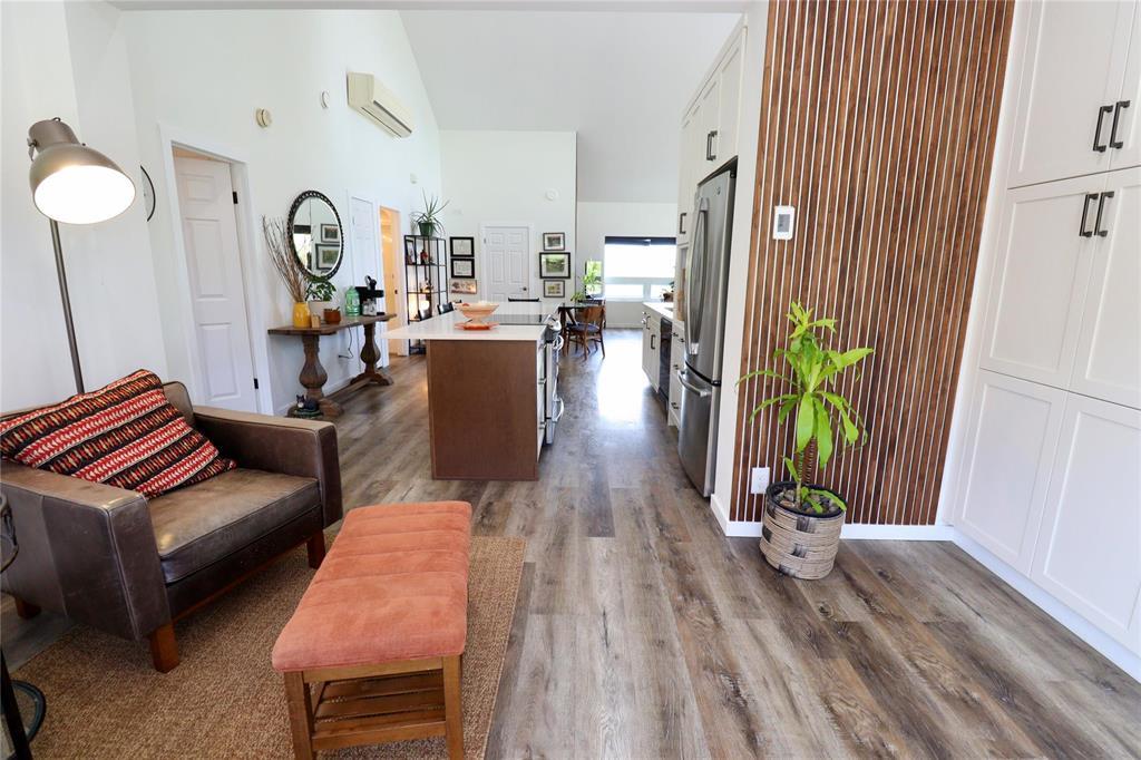 645 Chrypko Drive