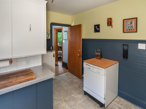 39 Martin Avenue W