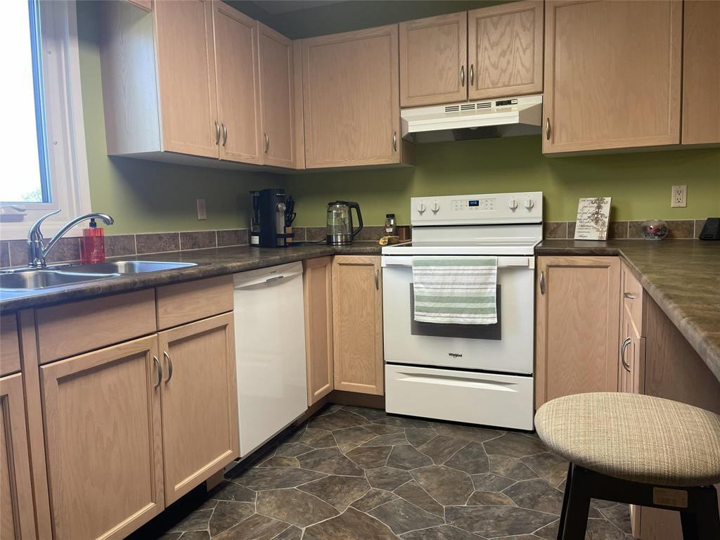 210 60 Dunkirk Drive