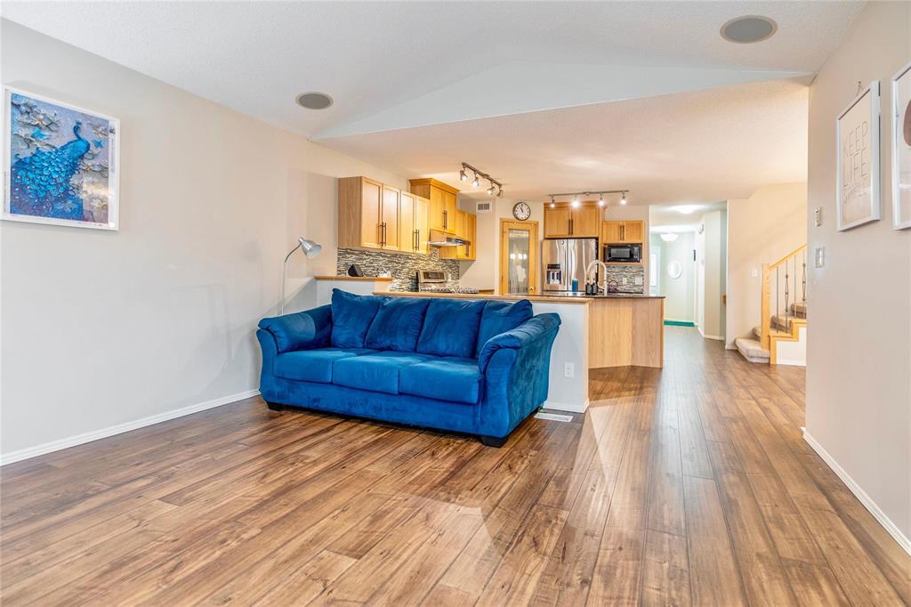 11 250 Amber Trail