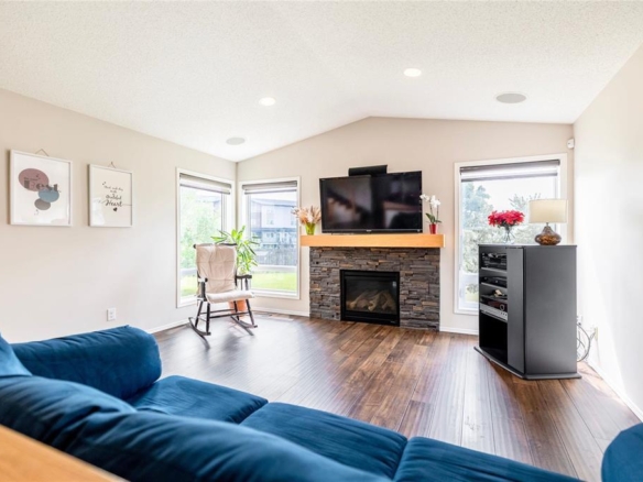 11 250 Amber Trail
