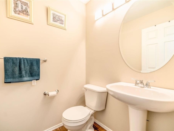 11 250 Amber Trail