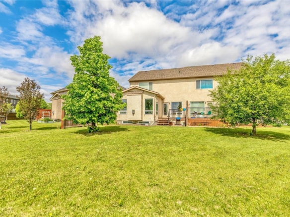 11 250 Amber Trail