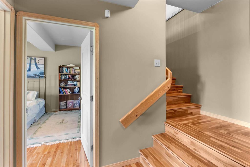45 Heathwood Drive