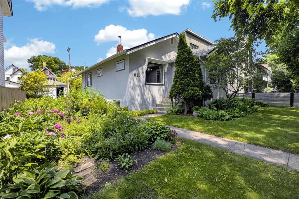 613 Mulvey Avenue