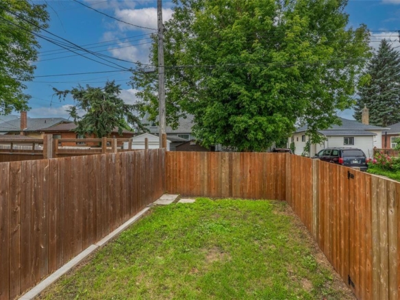 208 Harbison Avenue