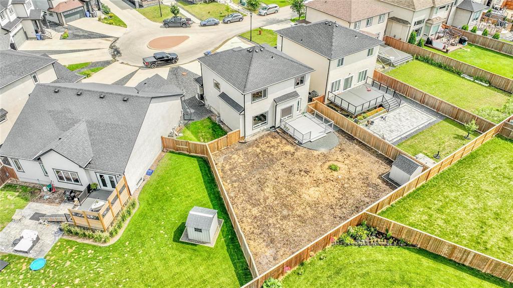 44 Glen Ivy Court