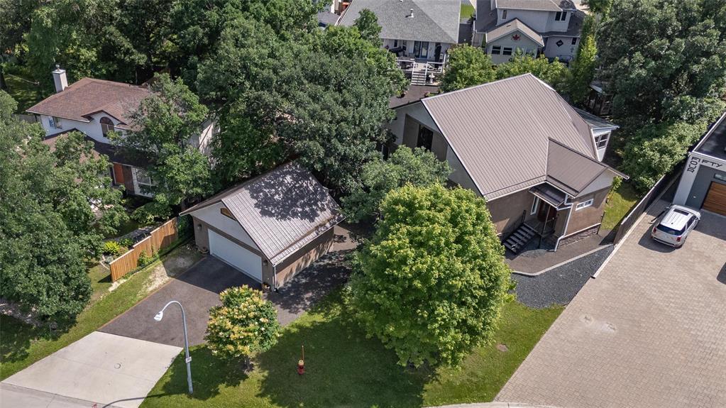 58 Sterling Avenue