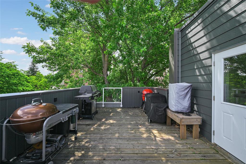 2 193 Horace Street
