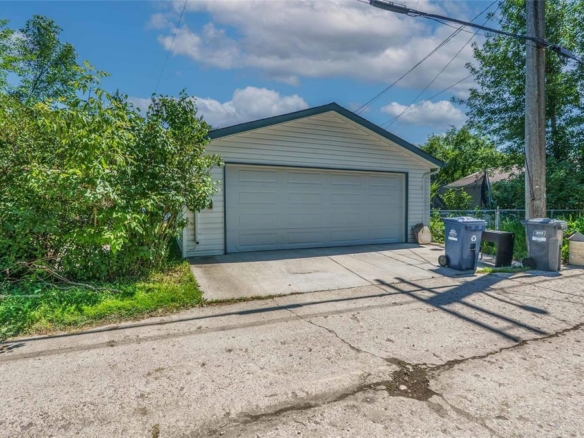 225 Lockwood Street