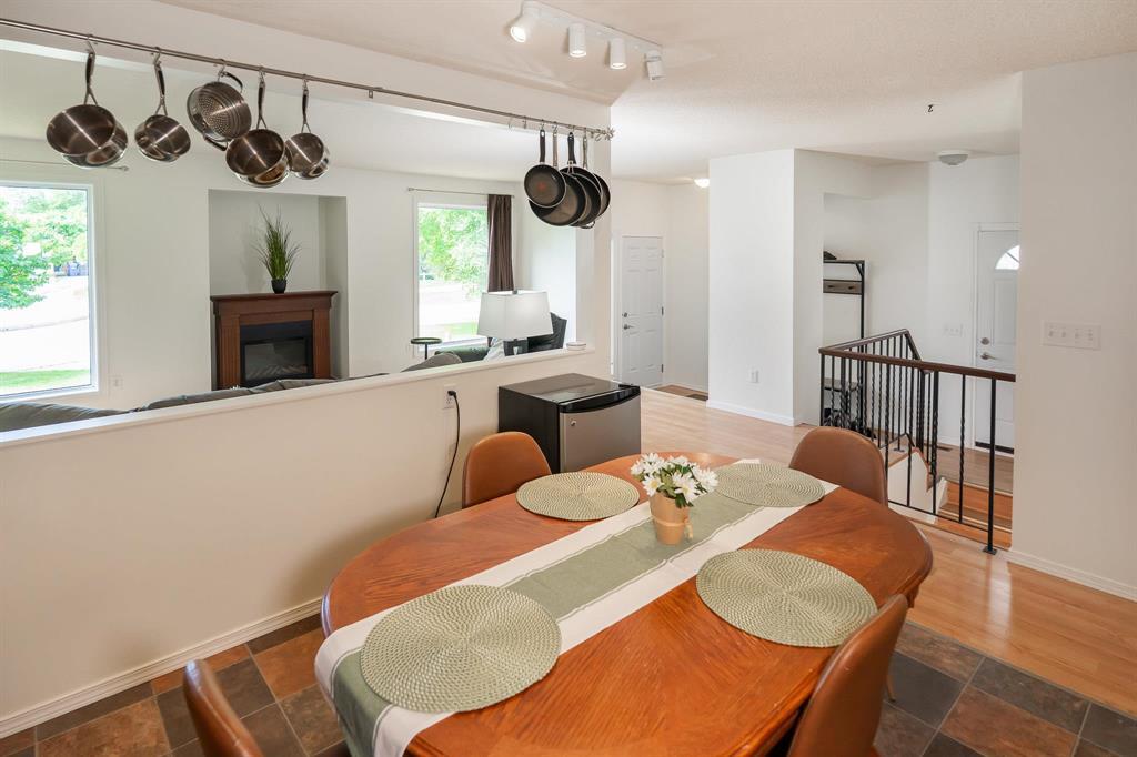 42 Chaldecott Cove