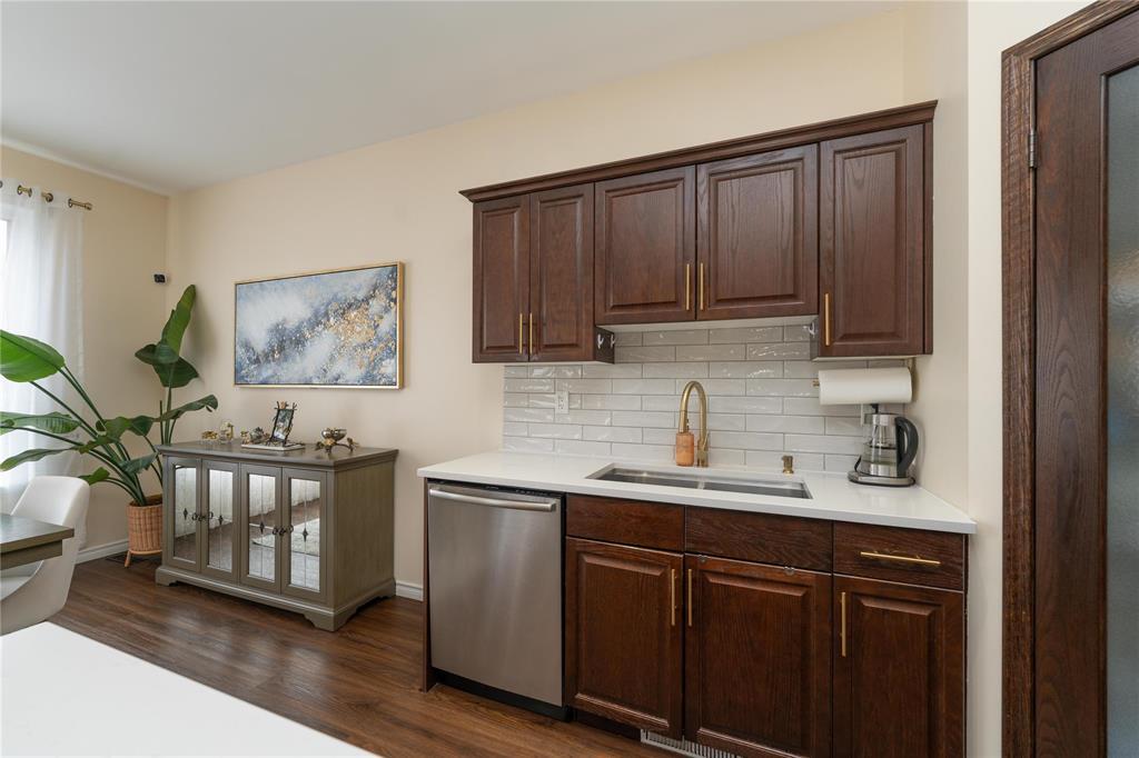 28 Maple Creek Road