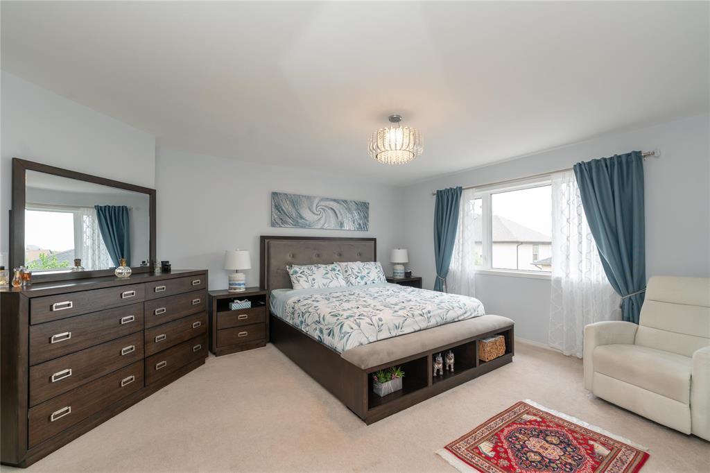 28 Maple Creek Road