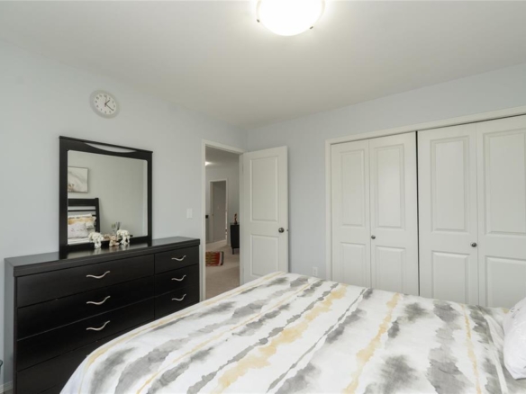 28 Maple Creek Road