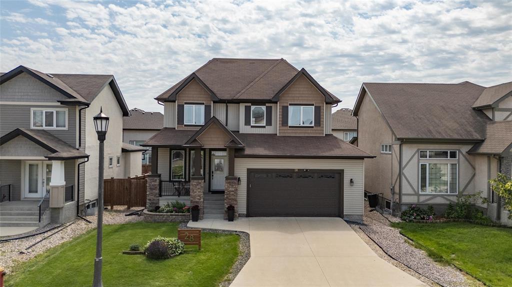 202617015_0.jpg 28 Maple Creek Road