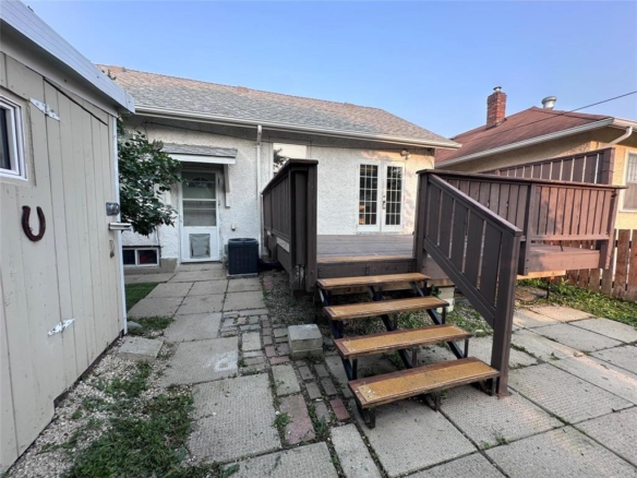 394 Arlington Street